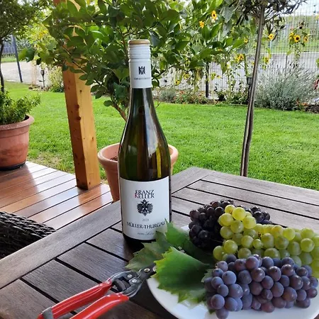 Gaestehaus Casa Luna - Paradiesische Am Kaiserstuhl! *